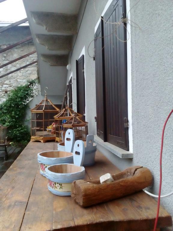 La Corte Di Alzo Pella Eksteriør billede